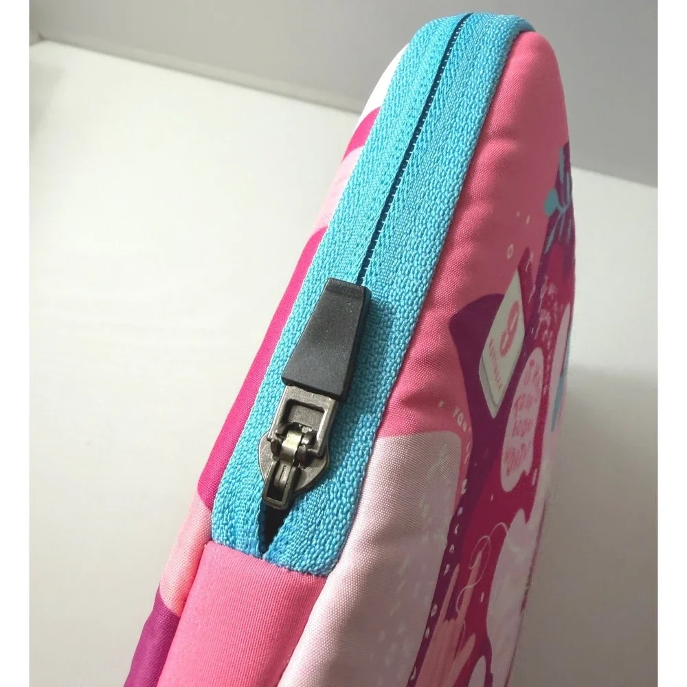 BOOK BEAU Book Sleeve Colleen Hoover Pink Zipper Padded Case 13x10